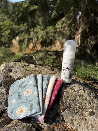 5 flannel wipes with travel foam cleanser