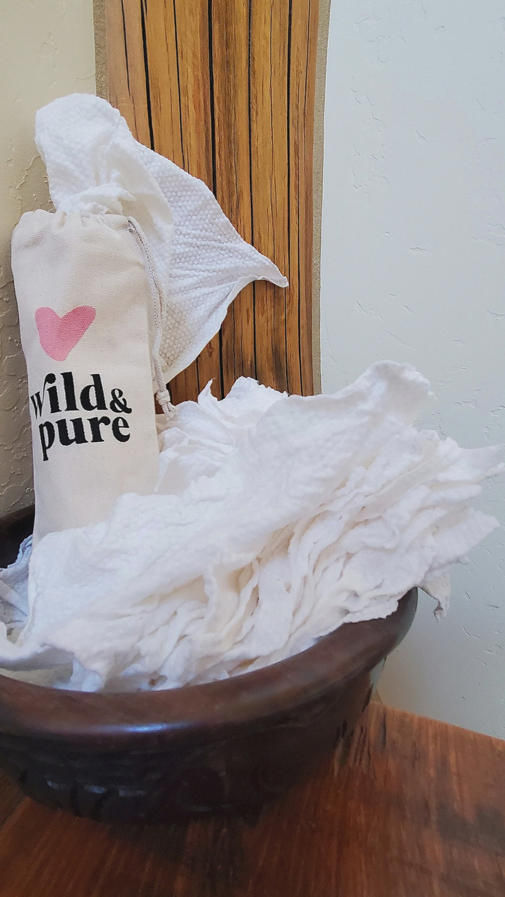 Video showing how Wild & Pure Dry Wipes are washable and dryable in a machine and can hold up to multiple uses.